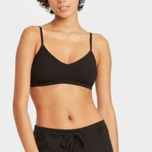 Colsie textured rib black bralette large l